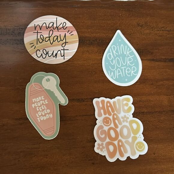 Sticky Notes bundle plus 4 stickers - Picture 2 of 8